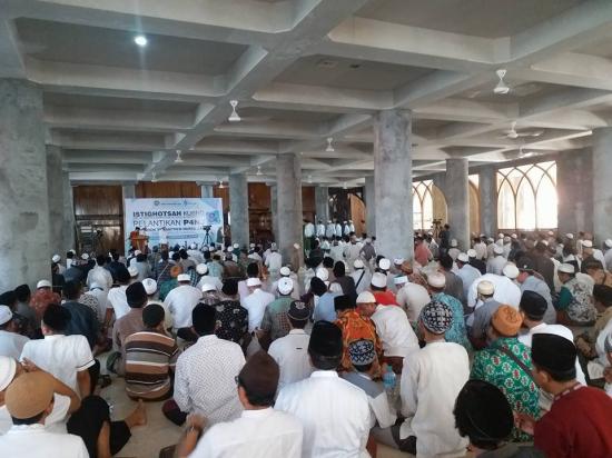 Ngalap Berkah Dari Peringatan Haul Masyayikh dan Hari Lahir PPNJ 
